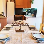 King Center 9 Posti Letto- Grande Terrazza - 2 Bagni Privati * كومو