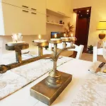 King Center 9 Posti Letto- Grande Terrazza - 2 Bagni Privati *