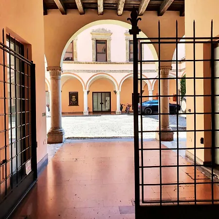 King Center 9 Posti Letto- Grande Terrazza - 2 Bagni Privati Apartment *