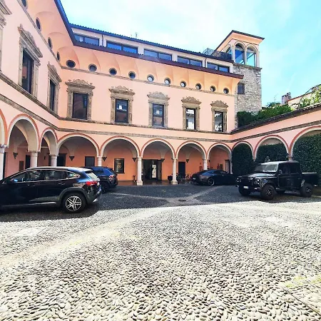 King Center 9 Posti Letto- Grande Terrazza - 2 Bagni Privati Διαμέρισμα *