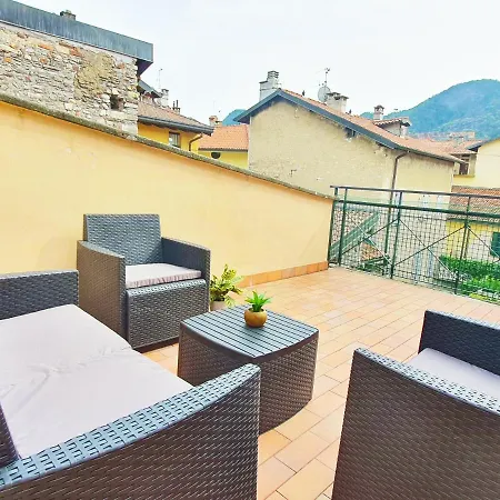 King Center 9 Posti Letto- Grande Terrazza - 2 Bagni Privati Apartment *